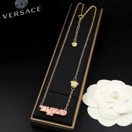 Picture of Versace Necklace _SKUVersacenecklace07cly9617050